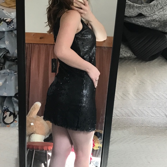 BF SALE! Romeo and Juliet Couture Sequined Dress - Picture 6 of 7